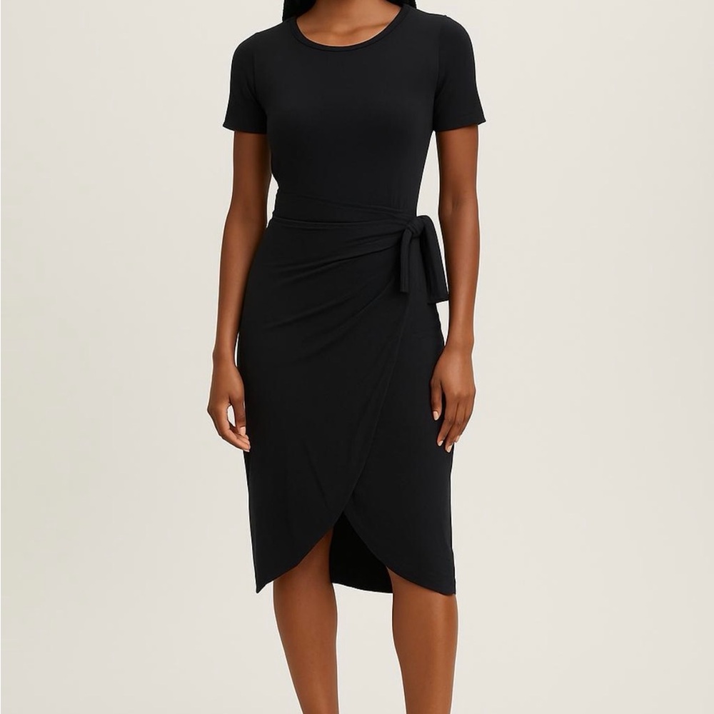 Calvin Klein Black Short-Sleeve Wrap Midi Dress